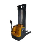 Штабелер самоходный 1,5 т 5,6 м XILIN CDDR15-III 24/200 В/Ач (сопровождаемый)